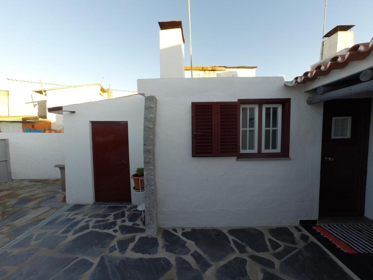 17 Da Rua Da Estacao Holiday home *
